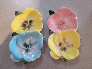 Vintage Japan Made Glossy Ceramic Double Pansy Plate 1950s 1960's Serving Plate - Picture 1 of 11