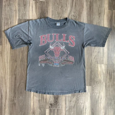 Vintage Chicago Bulls 1993 Championship T-Shirt Men's Size XL FADED SMOKED WORN - Image 1 of 4