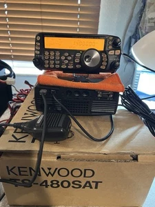 KENWOOD TS-480SAT HF TRANSCEIVER (+130 Watt) With AT (with MARS MOD)(YAESU,ICOM) - Picture 1 of 12