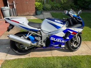 Suzuki Gsxr 600 K3 - Picture 1 of 7