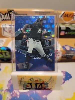 2004 Upper Deck Reflections Blue /250 Dontrelle Willis #25 - Изображение 1 из 3