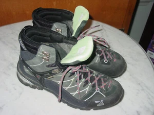 Womens Salewa 63120 Alpine Fit Gor-Tex Vibram Mint Trail Hiking Shoes! Size 11 - Picture 1 of 14