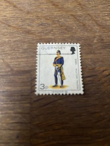 GUERNSEY 1974  3p. FIELD OFFICER, ROYAL GUERNSEY ARTILLERY, 1895  - Used - Picture 1 of 2