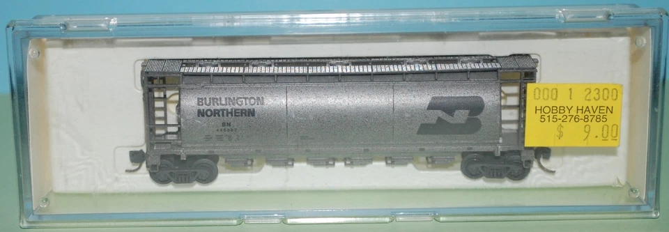 Delaware Valley N Scale-BN 6 bay Cylindrical Hopper car # 445007 - Image 1 of 4