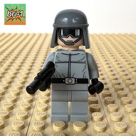 LEGO Star Wars 4/5/6: AT-ST Driver, BLASTER, sw0093, 7657, AT-ST, 2007, PILOT