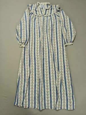 Lanz of Salzburg BLUE Tyrolean FLANNEL Hearts/Flowers Nightgown Large Soft Sweet - Image 1 of 4