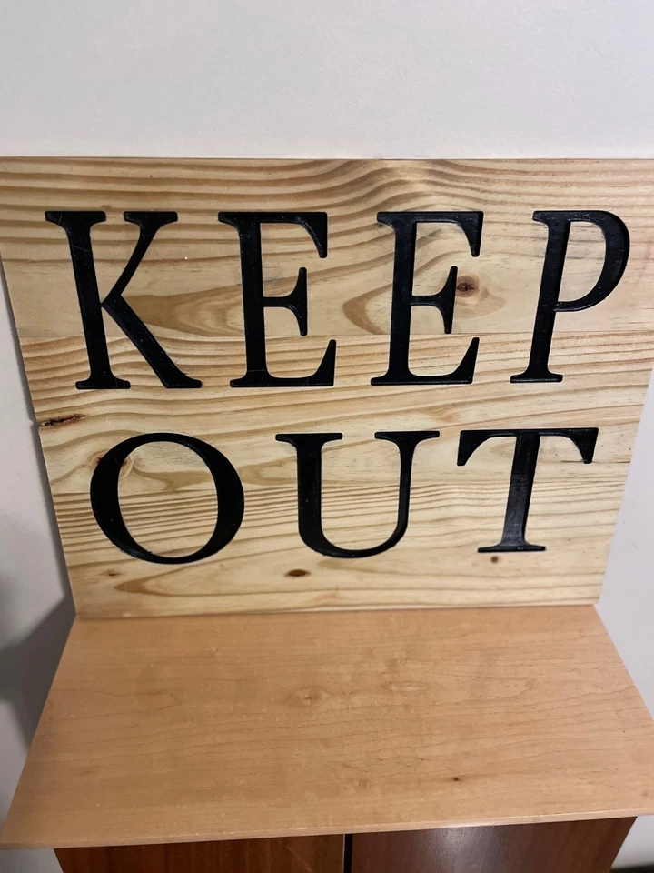 Nuevo letrero CNC 12x15 Keep Out. madera tratada a presión. precintado para proteger de wae Foto 1 de 1