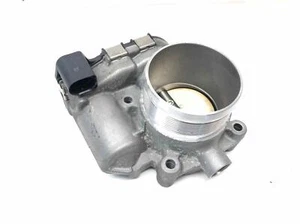 Audi A3 A4 A5 Allroad Q3 Q5 2017-2023 carrocería del acelerador 2,0 06 k133062 AK fabricante original reciclado - Imagen 1 de 3