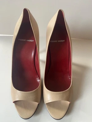 PIERRE HARDY LEATHER PEEP TOE PUMP BEIGE/PINK SZ 40 - Image 1 of 4
