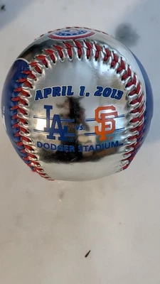 2013 Dodgers стадион сувенирный бейсбол La Dodgers против San Francisco Giants - Изображение 1 из 3