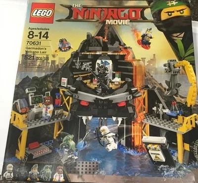 Lego The LEGO Ninjago Movie: Garmadon's Volcano Lair (70631) - Imagem 1 de 2