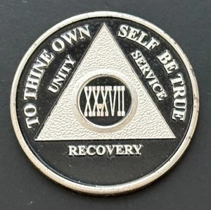 Alcoholics Anonymous AA 37 Years Recovery Token Coin Chip - Picture 1 of 2