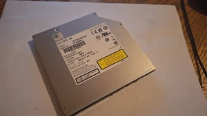 Unidad de DVD RW SATA DV-28S-W para portátil - Imagen 1 de 1