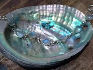 Hermoso conjunto de pulsera de plata de ley con 7 piedras lunares en lágrima - Imagen 1 de 1