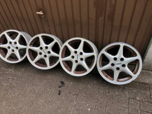 4xkomplette Alufelgen+4xNeu Luftventile 7JX15H2 ET:38 für VW Polo,Skoda,Seat - Bild 1 von 22