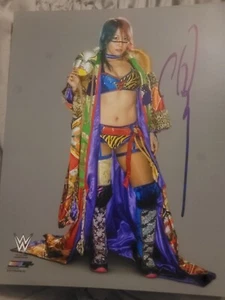 Asuka signed Autogramm 8x10 Foto - Bild 1 von 1