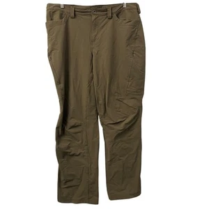 Duluth Trading Cargo Pants Women’s 18 x 33 Brown Nylon Spandex Stretch Pockets - Picture 1 of 9