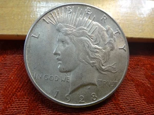 1928-S United States Silver Peace Dollar $1 Lot 10-2 - No Reserve - Free S&H USA - Picture 1 of 4