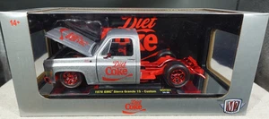 M2 Machines 1976 GMC Sierra Grande 15 Dieta Coca Cola CHASE 1/24 - Foto 1 di 4