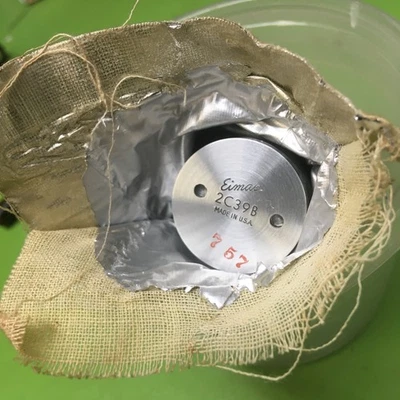 Tubo triodo EIMAC 2C39B UHF. - NOS Foto 1 de 2