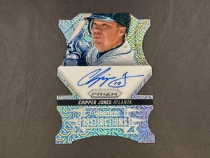 2014 PANINI PRIZM CHIPPER JONES #CJ DISTINCTIONS DIE-CUT MOJO PRIZMS AUTO 6/25 - Picture 1 of 2