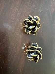 Orecchini clip a grappolo cristalli neri tono oro firmati Swarovski Swan vintage - Foto 1 di 6