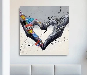 XL LEINWAND BILDER BIS 100x100x5 HÄNDE HERZ TATTOOS GRAFFITI WANDBILD MODERN NEU - Bild 1 von 3