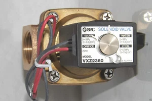 SMC Solenoid Valve Model VXZ 2360 ; VXZ 2360-10-5G ; VXZ2360 ; VXZ 2360105Gbrass - Picture 1 of 1