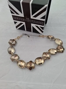 BUTLER AND WILSON FOILED FACETED SMOKY GLASS FLOWER & OVAL SHAPED NECKLACE - Picture 1 of 16