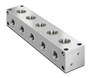 Collettore idraulico tipo L in alluminio, 5 stazioni, ingresso 1/2" BSP, 1/2" BSP Service - Foto 1 di 1