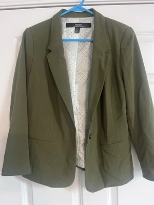 Blazer Kensie para mujer oliva con forro de lunares cierre de botones en L Foto 1 de 4