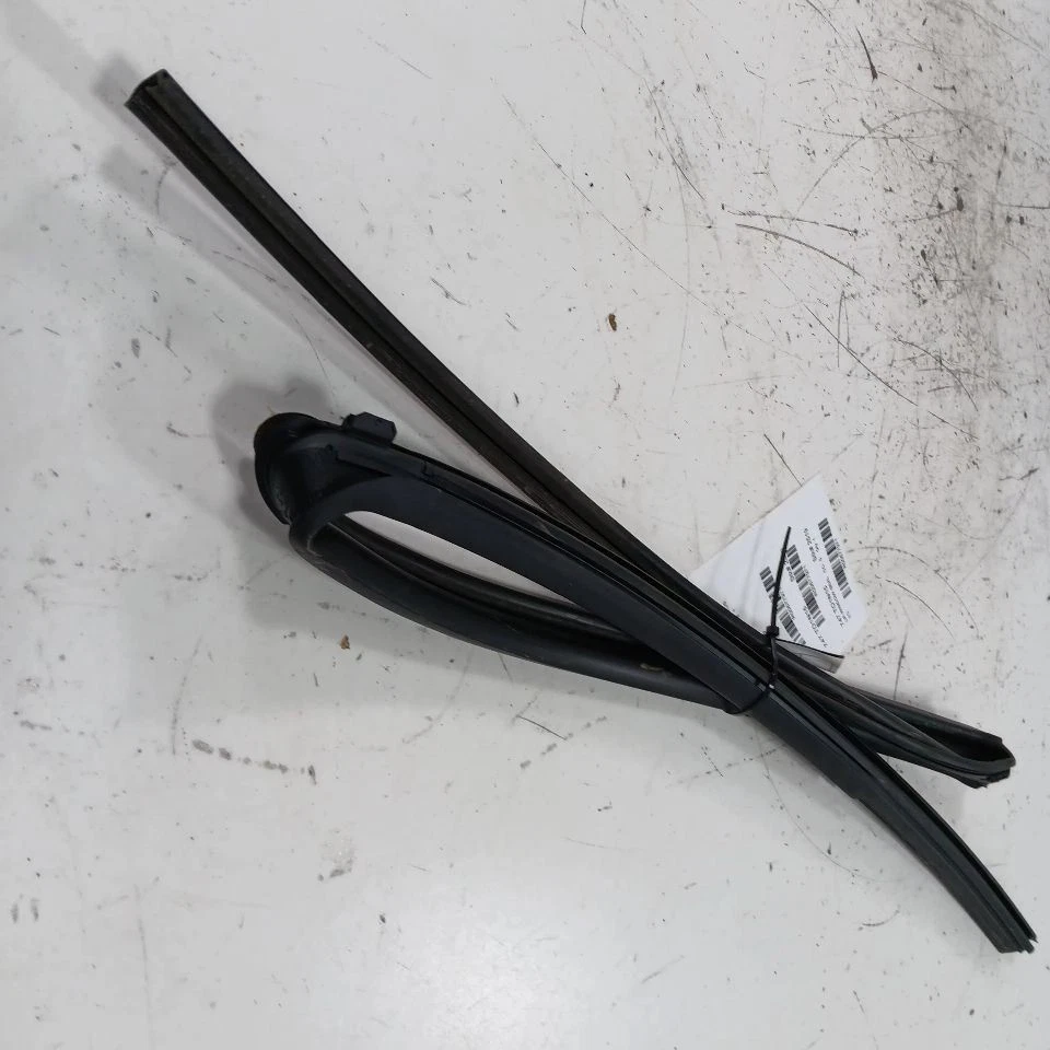 Sello de ventana de vidrio para puerta Toyota Prius C goma trasera izquierda 2017 2016  Foto 1 de 4