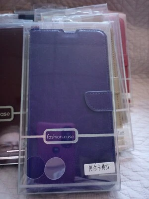 Funda tipo billetera para teléfono LG K40 NUEVA EN CAJA púrpura  Foto 1 de 4