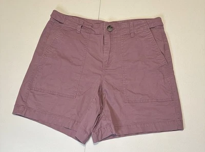 CAbi Light Purple Paperback Short Cotton Canvas Womens Size 8 Stretch 6423 - Image 1 of 4