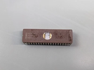 (2) Microcontrolador IC Intel 8749 ~ D8749H MCS-48 UV EPROM ~ Probado Bueno Foto 1 de 2