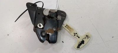 Cierre de maletero Dodge Avenger 2014 2013 2012 2011 2010 Foto 1 de 4