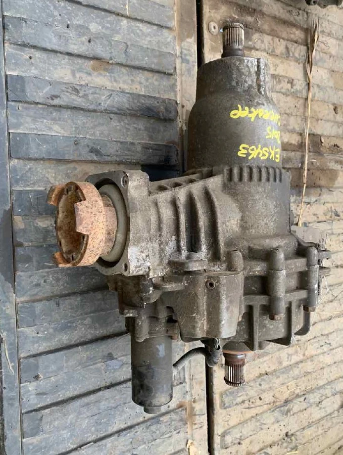 2015-2017 CHRYSLER 200 SEDAN AWD REAR DIFFERENTIAL CARRIER ASSEMBLY  - Image 1 of 1