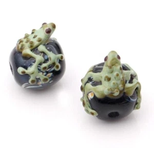 10pcs handmade Lampwork glass Beads lovely frog 13*15mm - Picture 1 of 1
