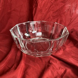 Bormioli Rocco Italy Clear Glass Paneled Fruit/Serving Bowl- 8 5/8”x 3 1/2” - Picture 1 of 6