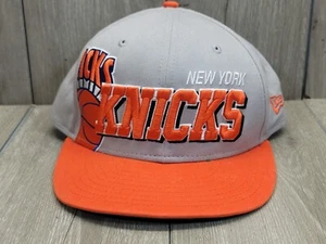 New Era Fits Hardwood Classics New York Knicks Embroidered Logo NBA Snapback Hat - Picture 1 of 8