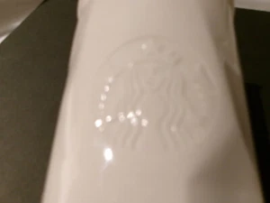 Red Lid 2013 Starbucks Faceted White Ceramic Double Wall 10 oz Travel Tumbler - Picture 1 of 3