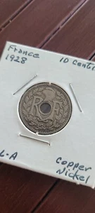 1928 France 10 Centimes Coin - Picture 1 of 2