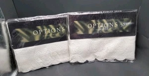 Options Peacock Alley 100% Cotton Standard Paisley Pillow Shams (2) White NEW - Picture 1 of 5