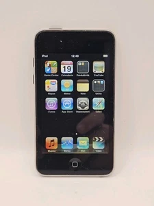 Apple Ipod Touch 4th gen 8GB Nero Black Model A1367 Funzionante Testato - Foto 1 di 9