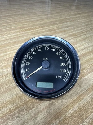 Harley-Davidson Speedo Gauge Dyna Road King Softail OEM - 67557-08A Foto 1 de 3