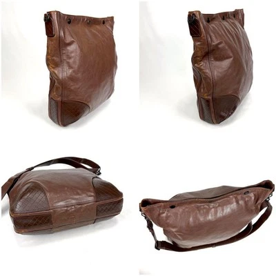 Bolso Bandolera Bottega Veneta en Cuero Marrón Intrecciato Para Hombre Foto 1 de 4