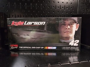 #42 Kyle Larson, 2014 Target Night, Lionel 1/24 Scale, 1 of 937 - Picture 1 of 4