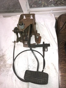 1994-1999 Eagle Talon automatic brake pedal assembly 4G63T part T3 - Picture 1 of 7