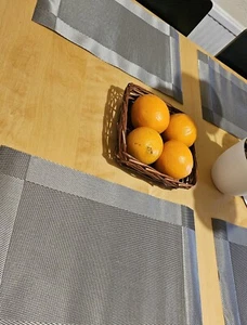 6 PCS Non-Slip Heat Resistant PVC Place Mats Washable Vinyl Placemats Silver - Picture 1 of 9