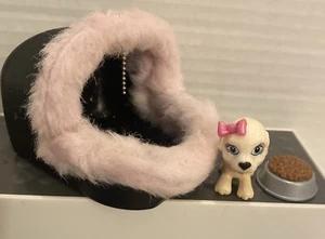 Barbie Fashion Fever Doggie Bed& Dog - Picture 1 of 17